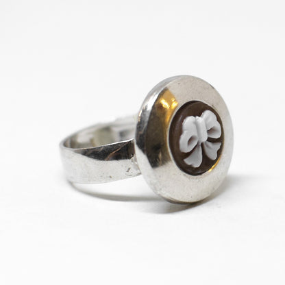 Cameo ring various engravings