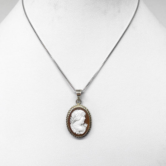 Pendente Cammeo Artistico Profilo Donna con Mano