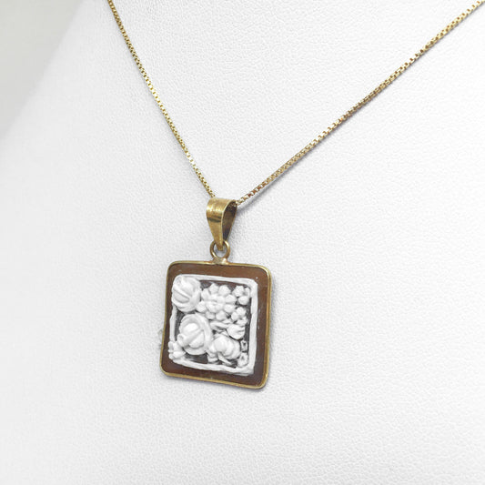 Cameo Pendant Engraving Flowers