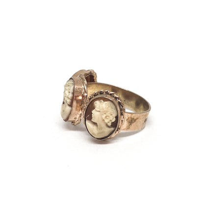 Anello cammeo con profili di donna su Corniola