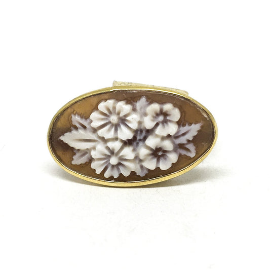 Cameo ring engraving flowers