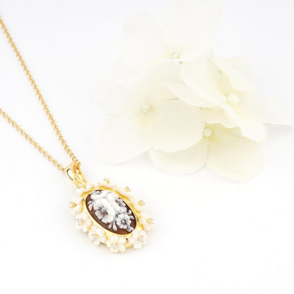 Pendente-Mucha-Cammeo-Fiori-Oro