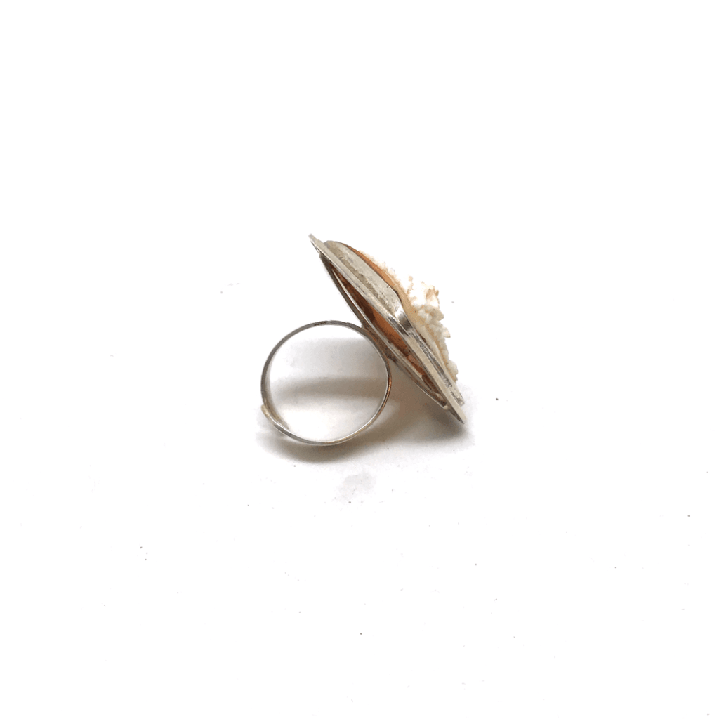 Artistic Cameo Ring Engraving Flowers